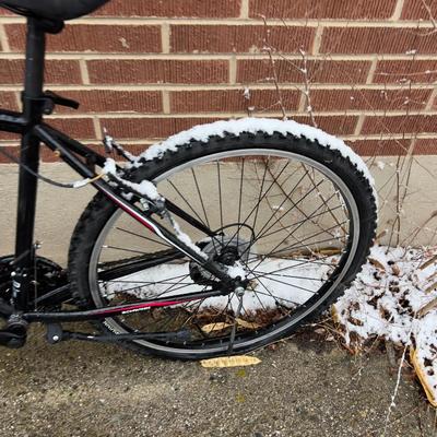 Schwinn Mountain Bike Black Sidewinder