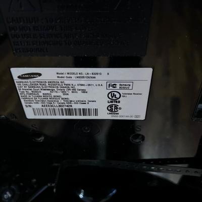 31" Samsung Flat Screen with remote