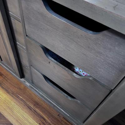 Dresser with Mirror 9 Drawer