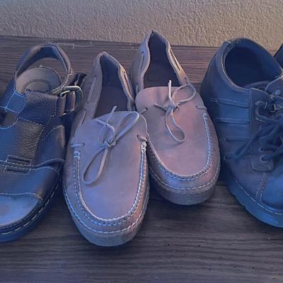 Men's Shoes; Size 10 Doc Martens and Cabela Slippers