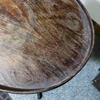 Duncan Phyfe Harp Table