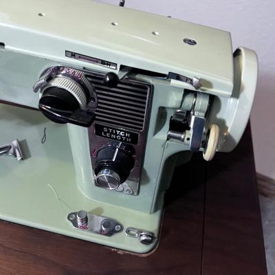 White Sewing Machine with Cabinet