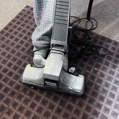 KIRBY Vacuum