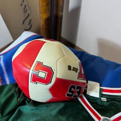 Dodgers Fleece, Heineken Jersey, UofU Soccer Ball