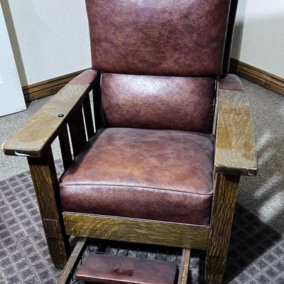 Antique Mission Oak Reclining Chair From ROYAL EASY CHAIR