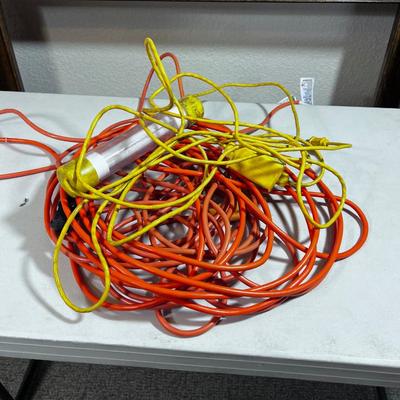 2 Extension Cords and a Drop Light