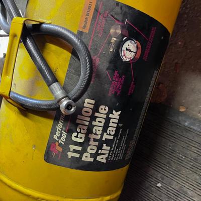 Air Compressor Tank & Air Hose