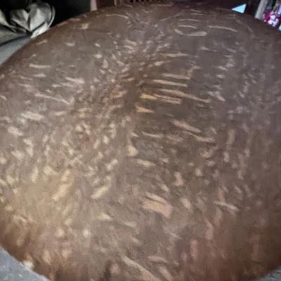 Round Oak Table