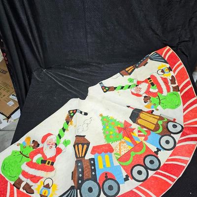 Vintage Christmas decor - Home-made Santa tube paint ornaments and more
