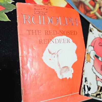 Vintage Christmas Ephemera, old booklet story books and paper decor