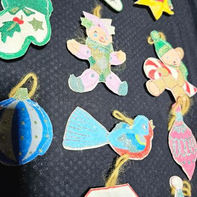 Vintage tube paint felt ornaments - all "puffy" handmade ornaments