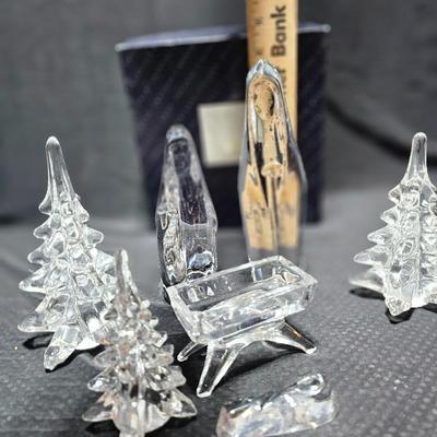 Crystal glass Dansk Nativity Figurines with three trees