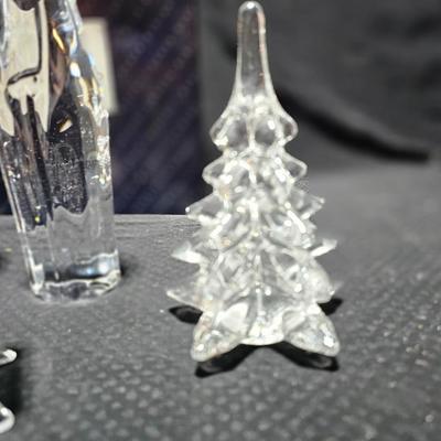 Crystal glass Dansk Nativity Figurines with three trees