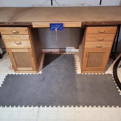 Large Wooden Workbench with Cabinets and Vice (WC-EL)