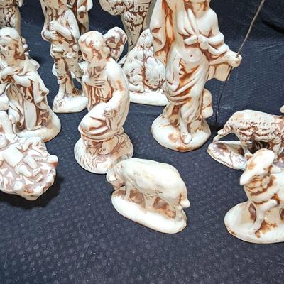 Vintage Atlantic mold Nativity set