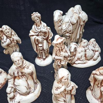 Vintage Atlantic mold Nativity set