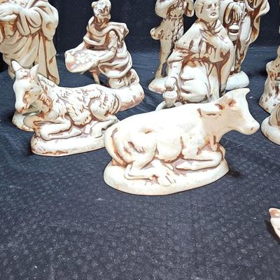 Vintage Atlantic mold Nativity set