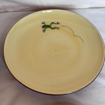 Pottery Barn Frog Plates and More (DR-DZ)