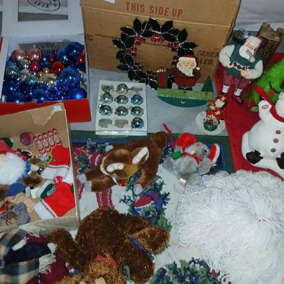 Christmas Decorations - Plush animals - Fireman Santa - Golfing Santa - Throw rugs and tons more