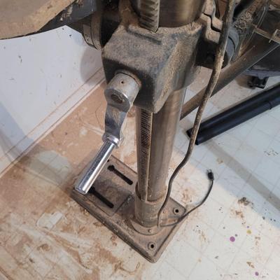 Nu-Way Twelve Speed Drill Press (WM-EL)