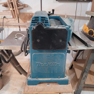 Makita Twelve Inch Planer and Table (WM-EL)