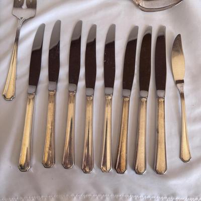 Oneida Silver Plated Flatware (DR-DZ)