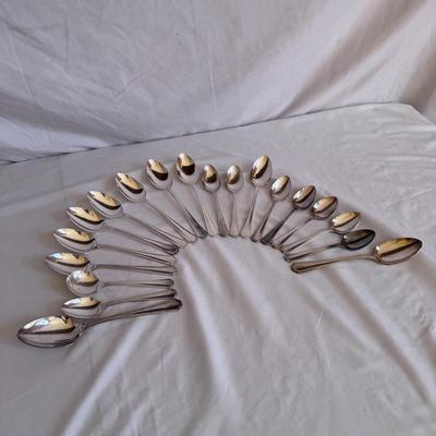 Oneida Silver Plated Flatware (DR-DZ)
