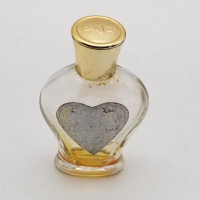 Lot of 14 Vintage Perfume Bottles Parfume Body Talcum Powder Old Spice Tin Glass Metal Locket Pendant Necklace Mushroom Boucheron Birds...