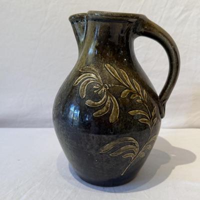 Matt Jones Pottery Collection (L-HS)