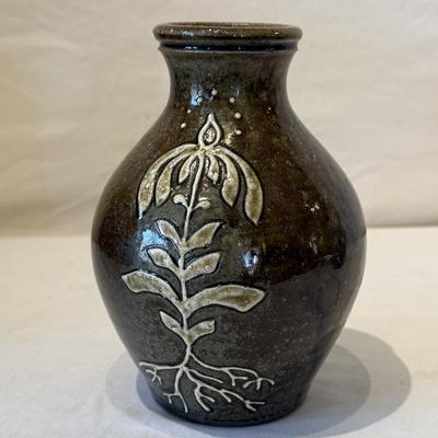 Matt Jones Pottery Collection (L-HS)