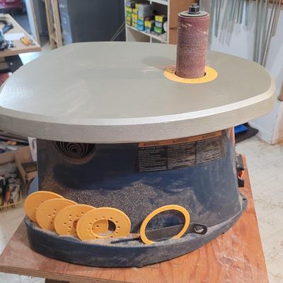 Ryobi Oscillating Spindle Sander (WM-EL)