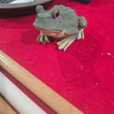 Small frog