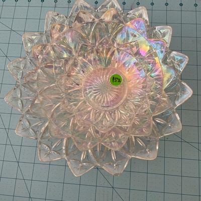 Iridescent nesting bowls