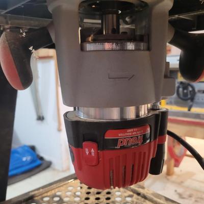 Wolfcraft Router Center and Freud Router (WC-EL)
