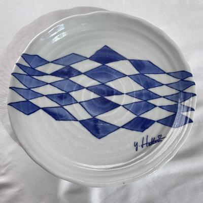 Yukio Hattori Plates and Other Blue and White Pottery (K-DZ)