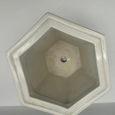 Japanese Decorated Porcelain Ware Planter