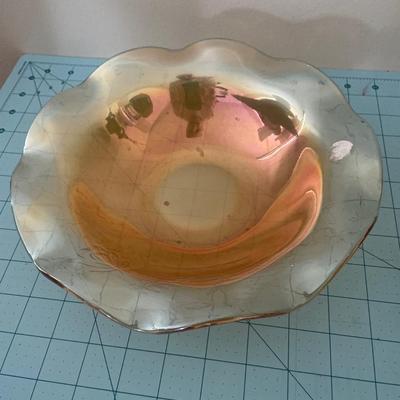 Iridescent bowls