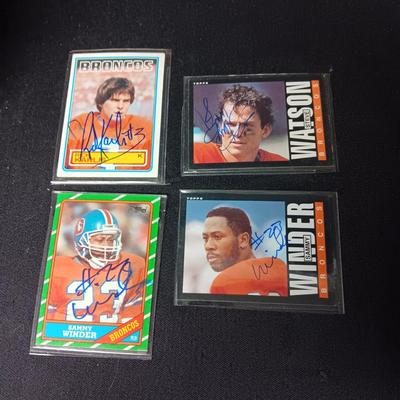 4 AUTOGRAPHED SPORTS CARDS OF FORMER DENVER BRONCO PLAYERS