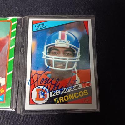 4 AUTOGRAPHED SPORTS CARDS OF FORMER DENVER BRONCO PLAYERS