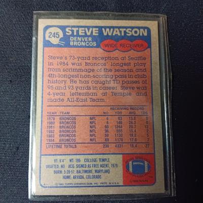 3 AUTOGRAPHED SPORTS CARDS OF FORMER DENVER BRONCO PLAYERS