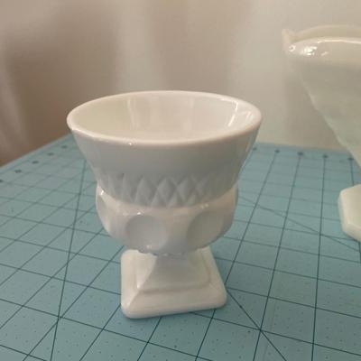 Milk glass