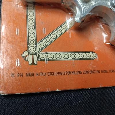 SEALED DUDE DERRINGER TOY PRECISION PISTOL