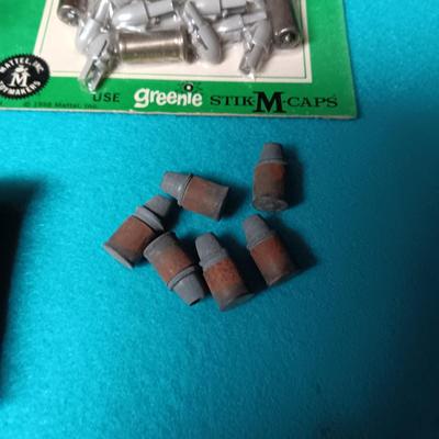 TOY SHOOTIN SHELLS AND CAPS