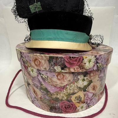 Two VIntage Ladies Hats with hat box