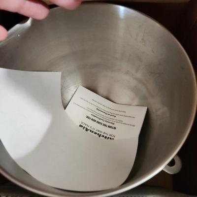 Kitchen Aid Lot 5 Qt Bowl , Stand Mixer Attachment Pack