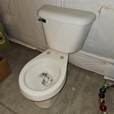 Mansfield No. 160 Porcelain stool