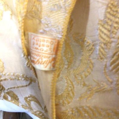 Linen Lot