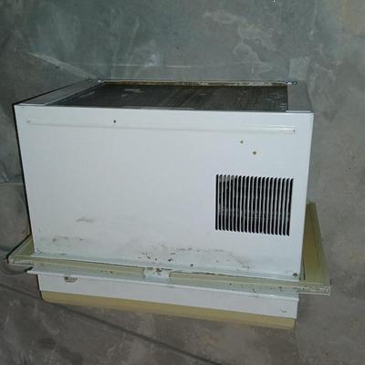 General Electric Air Conditioner window unit - Summer heat will be here before you know it!