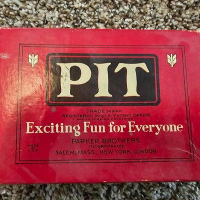 Board games and card games - Pit -Rook - Trivial Pursuit - Scrabble and more