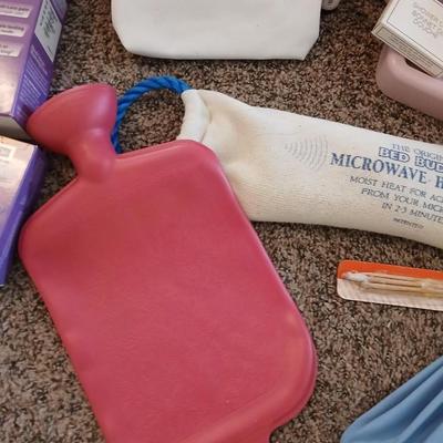 Hygiene and bath items - Pink bathroom accessories - First aid items -Diffuser and much more!